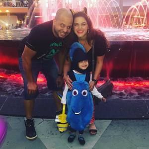 Meet your Posher, Roxana